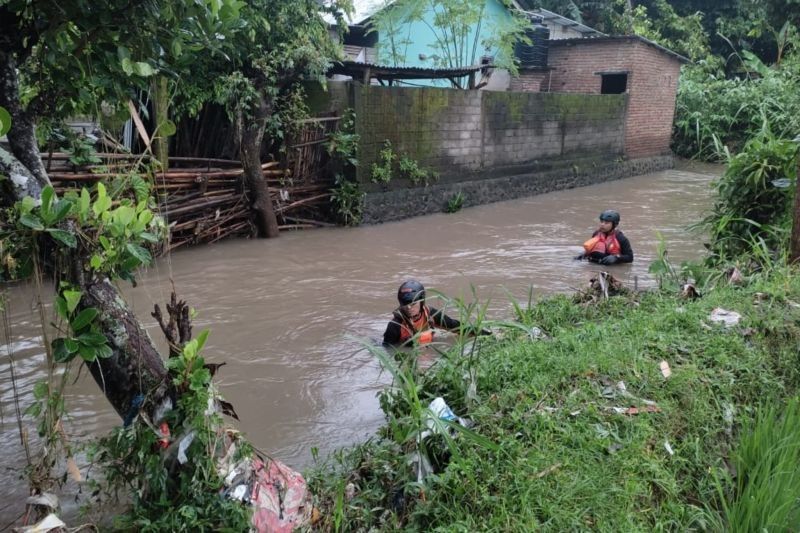 Tragedi Banjir Lombok Tengah: Remaja Tewas Terseret Arus