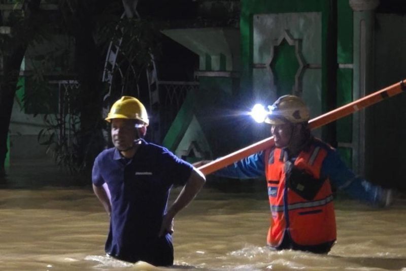 PLN Pulihkan Listrik Sulsel Pasca Banjir: 19.458 Pelanggan Tersambung Kembali