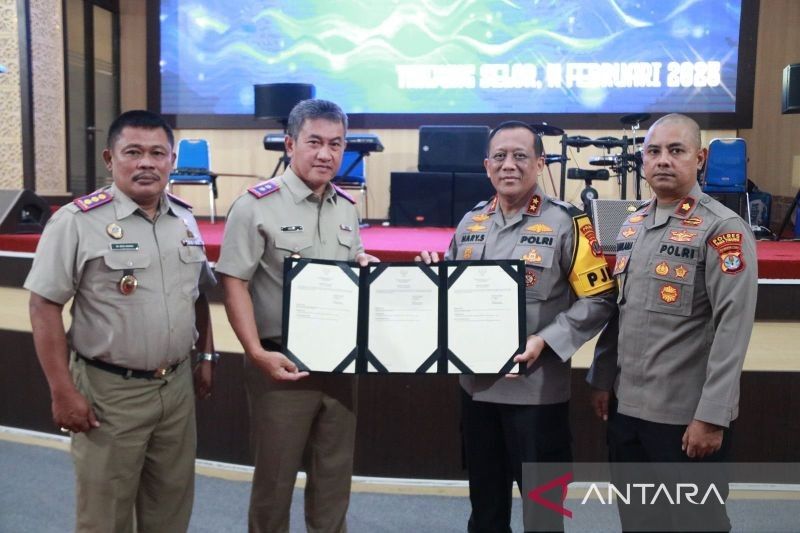 Polda Kaltara Terima Sertifikat Tanah Polres Tana Tidung dari BPN Kaltim