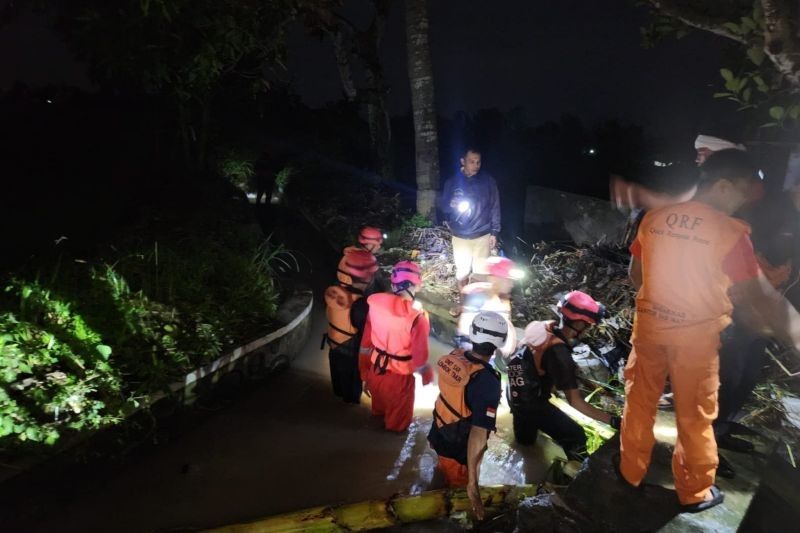 Tragedi Cuaca Ekstrem Lombok Timur: Bocah 2 Tahun Tewas Terseret Arus