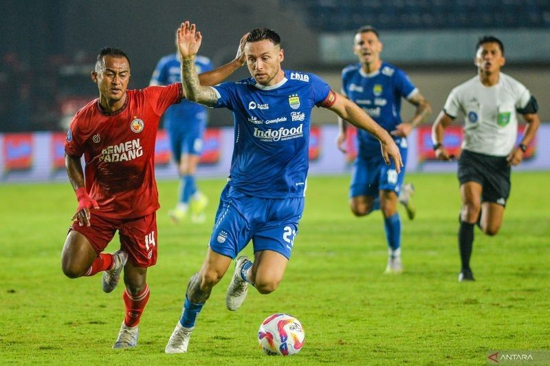 Marc Klok Optimis Persib Raih Hasil Positif Lawan Persija