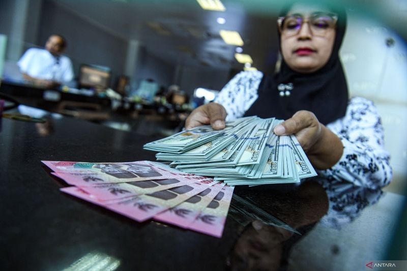 Rupiah Bergerak Sideways, Inflasi AS Jadi Faktor Utama