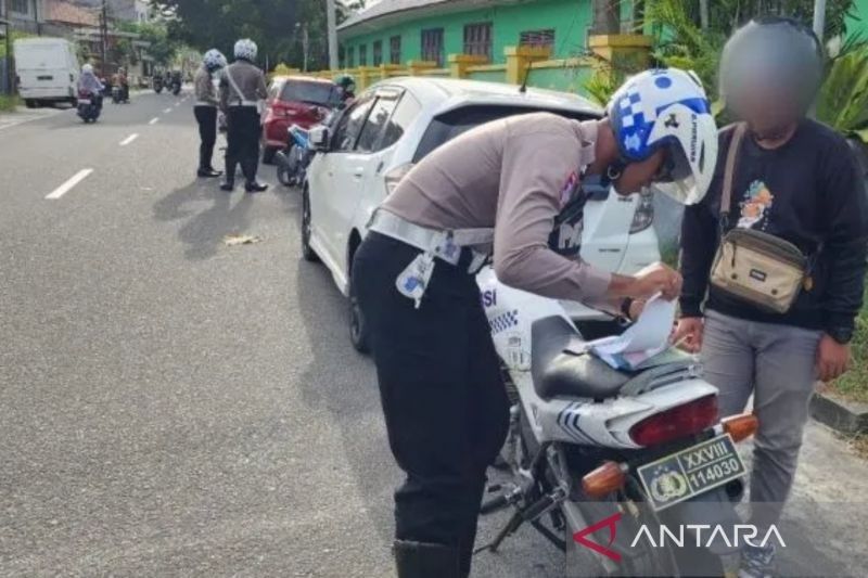 Polres Belitung Tilang 50 Pengendara dalam Operasi Keselamatan Menumbing 2025