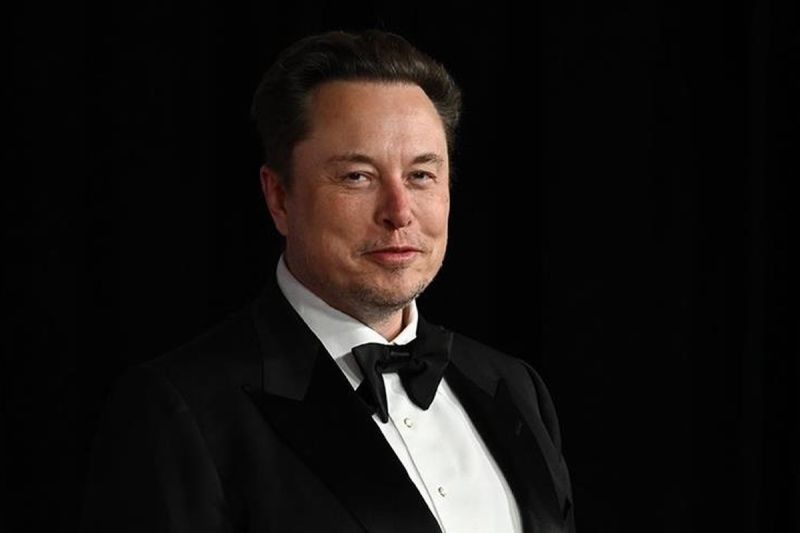 1.900 Ilmuwan Minta Elon Musk Diusir dari Royal Society