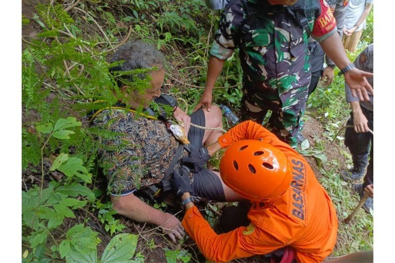 WNA Perancis Selamat! Ditemukan Setelah Terperosok di Jurang Karangasem