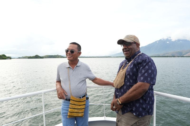 Danau Sentani: Potensi Wisata Unggulan Papua, Butuh Strategi Jitu