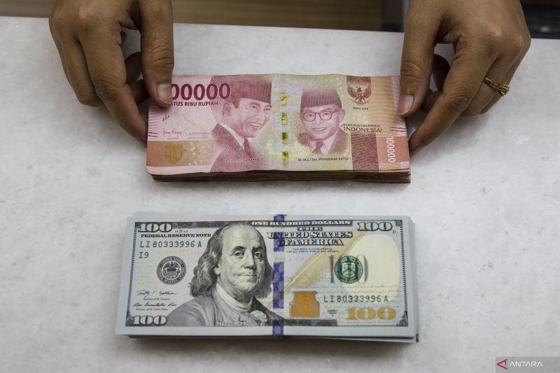 Rupiah Menguat 65 Poin, Tembus Rp16.187 per Dolar AS