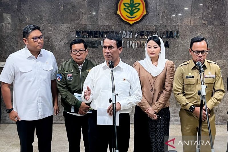 Mentan Tekankan Patuhi HET Minyak Goreng Rp15.700: Siap Pantau Hingga Desa