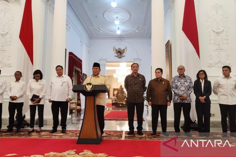 Presiden Prabowo Resmikan Bank Emas Pertama di Indonesia