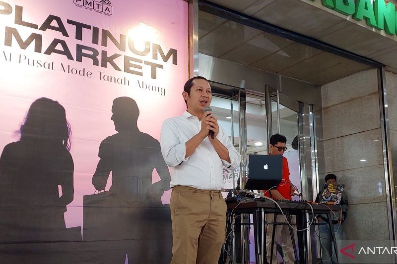 Platinum Market Tanah Abang: Pusat Belanja Fesyen Baru yang Nyaman