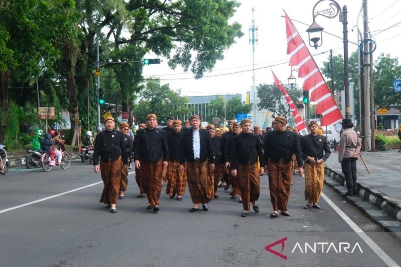 Teguh Prakosa Pimpin Upacara HUT Solo Jelang Pensiun