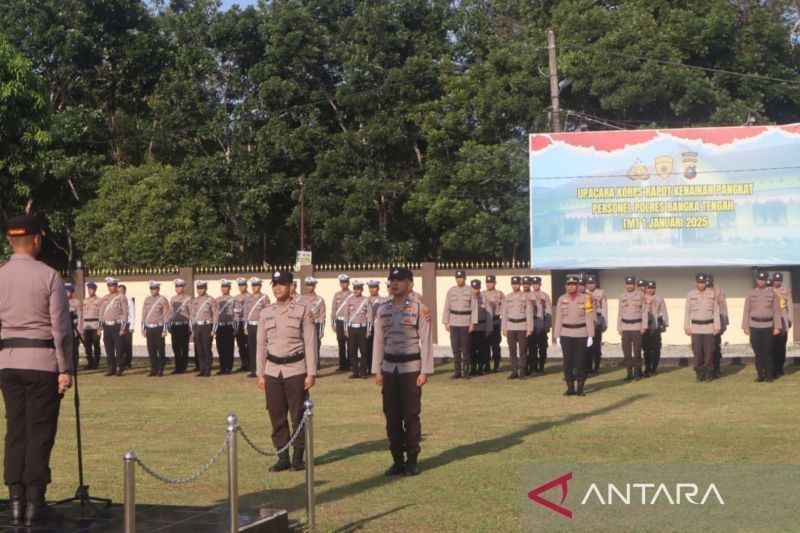 Polres Bangka Tengah Tingkatkan Nasionalisme Personel Lewat Upacara Harkitnas