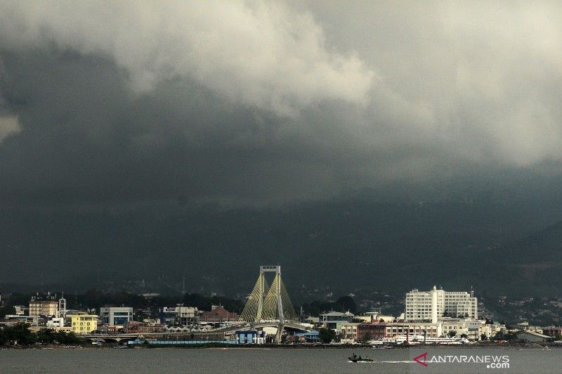 13 Kabupaten/Kota di Sulut Waspada Bencana Hidrometeorologi, BMKG Imbau Kewaspadaan