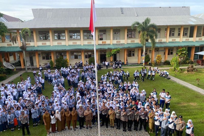 Polda Maluku Sosialisasi Anti-Tawuran di SMK Negeri 2 Ambon