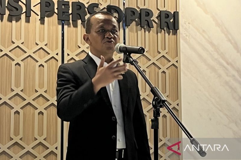 Kampus Tak Diizinkan Kelola Tambang Langsung, Ini Alasan Menteri ESDM