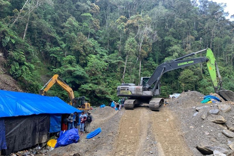 Polda Papua Barat Tangkap 22 Penambang Emas Ilegal