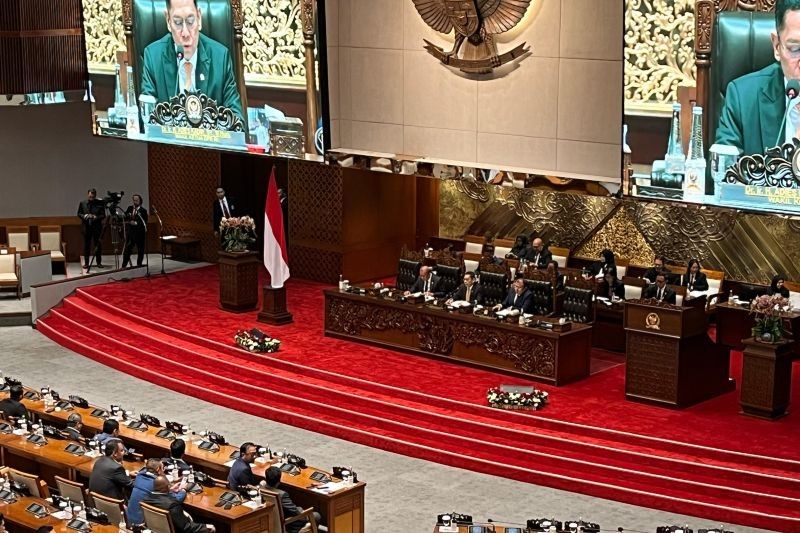 RUU TNI Masuk Prolegnas Prioritas 2025: Perubahan Usia Pensiun dan Jabatan Jadi Fokus