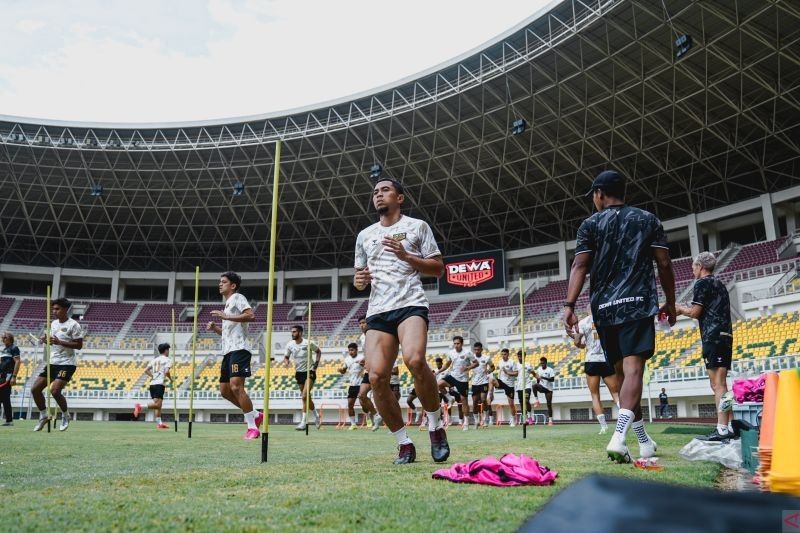 Dewa United Latihan di Banten International Stadium, Incar Markas Baru?