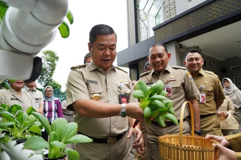 Jakpus Aktifkan Kembali Bank Sampah di Seluruh RW