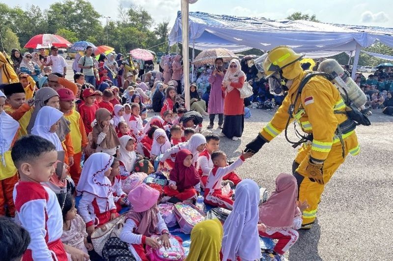 Seribu Anak TK di Duri Dilatih Padamkan Api: Investasi Keselamatan Masa Depan