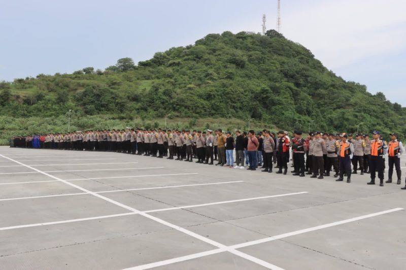 Festival Bau Nyale 2025: 477 Personel Gabungan Jamin Keamanan Ribuan Wisatawan