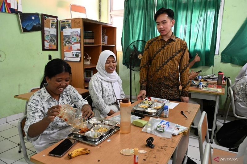 Wapres Gibran Terima Masukan Siswa Soal Program Makan Bergizi Gratis