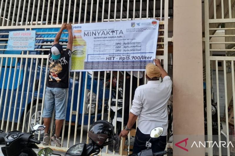 Sigi Pasang Spanduk Harga Resmi MinyaKita Rp15.700, Sanksi Menanti Pelanggar