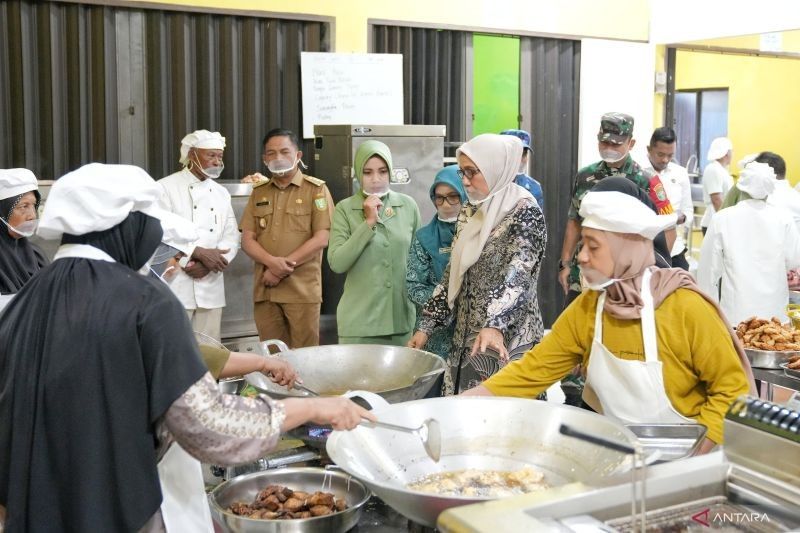 Kota Sabang Luncurkan Program Makan Bergizi Gratis untuk Anak Sekolah