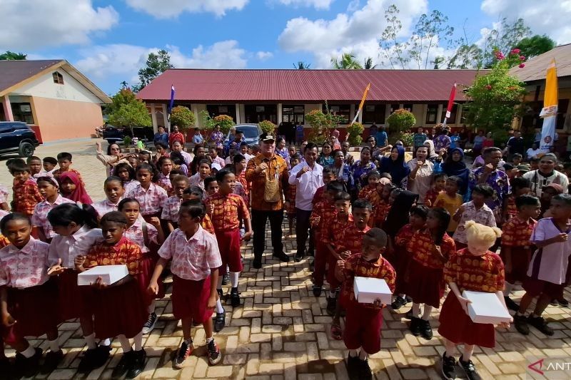 Program Makan Bergizi Gratis di Sorong: Cakupan Meningkat, Namun Tantangan Masih Ada