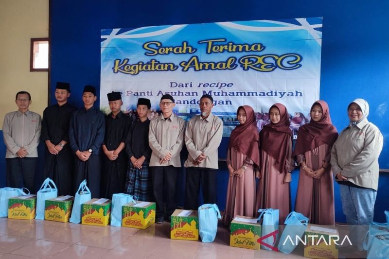 Recipe Salurkan Bantuan CSR untuk Dukung Pendidikan di Panti Asuhan Yatim Muhammadiyah Magelang