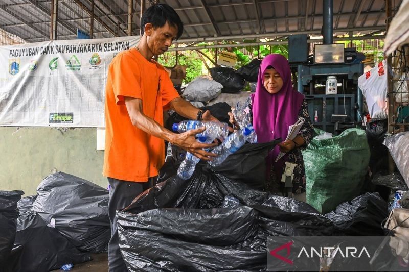 DLH DKI Jakarta Ajak Warga Rayakan Hari Peduli Sampah Nasional 2025 Lewat Berbagai Kegiatan