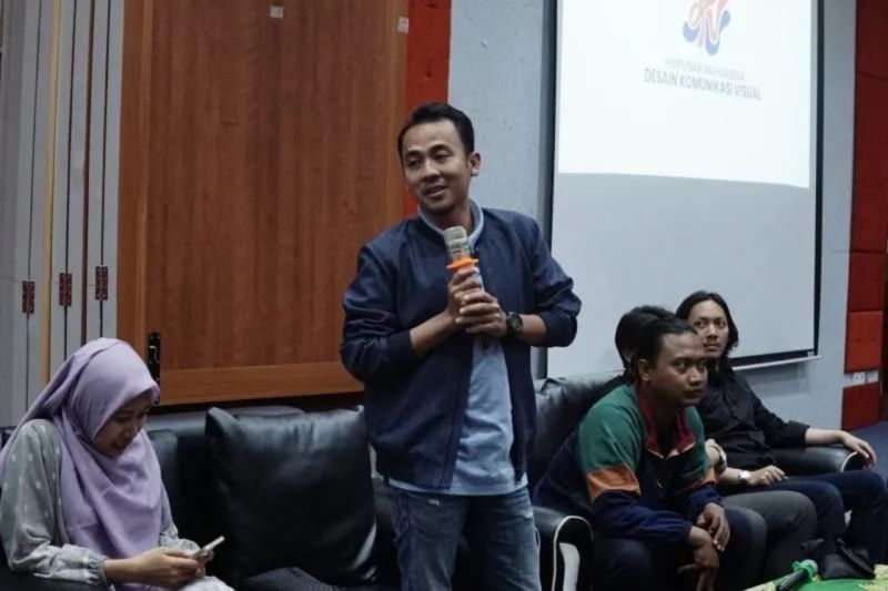 Pakar UM Surabaya: Pemerintah Harus Respons Positif #KaburAjaDulu