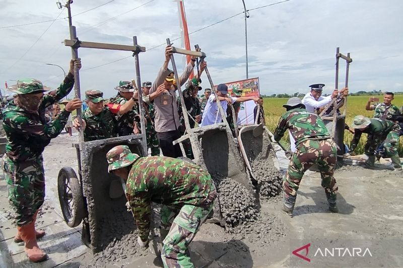 TNI Demak Bangun Jalan Penghubung Antar Kecamatan, Anggaran Capai Rp1,4 Miliar