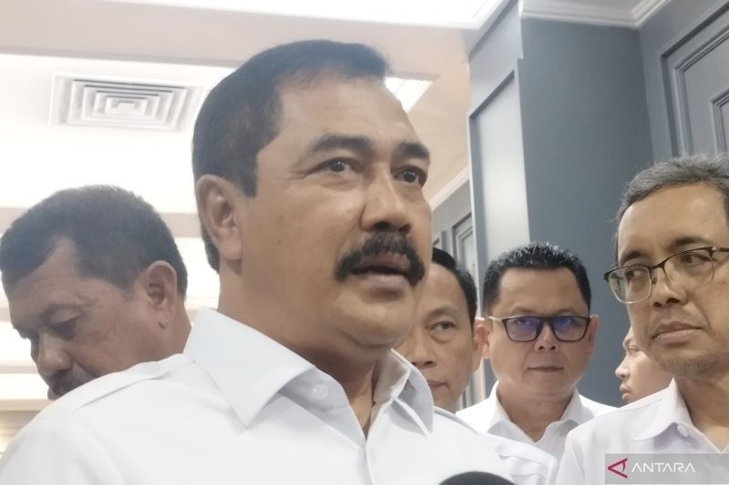 Menteri Imipas Siap Awasi Pencekalan Tersangka Kasus Pagar Laut Tangerang