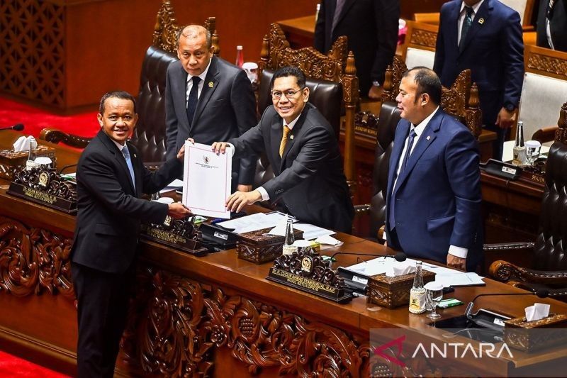 Bahlil: Revisi UU Minerba, Jihad Konstitusi demi Kemakmuran Rakyat