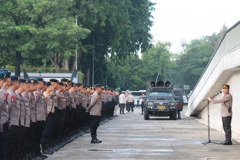 588 Personel Gabungan Amankan Unras dan Pelantikan Kepala Daerah di Jakarta Pusat