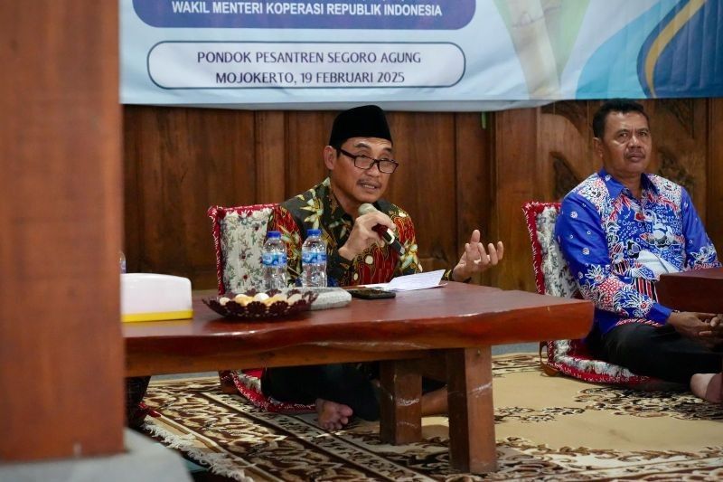 Kemenkop Perkuat Ekosistem Petani Tebu Jatim, Dorong Swasembada Gula 2027