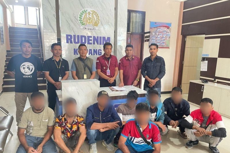 Delapan WNA Bangladesh Dipindahkan dari Rudenim Kupang ke Atambua