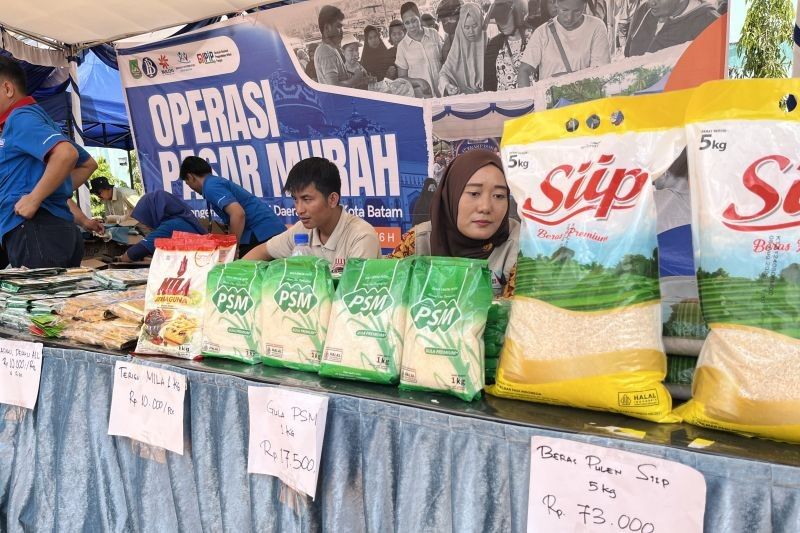 Bulog Batam Siapkan 3 Ton Beras untuk Pasar Murah Jelang Ramadhan