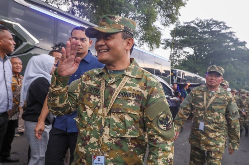 Gubernur Jateng Ikuti Retret di Akmil: Perkuat Kapasitas Kepemimpinan Nasional