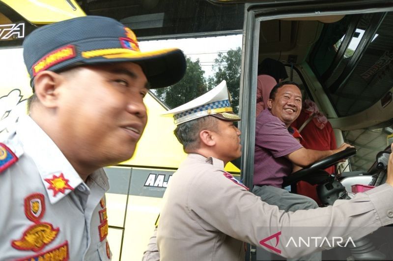 Sidak Angkutan Penumpang di Cirebon Jelang Ramadhan: Klakson 'Telolet' Jadi Sorotan