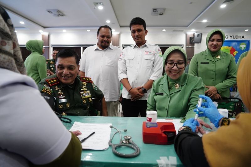 Persit KCK Banda Aceh Kumpulkan Ratusan Kantong Darah untuk Masyarakat