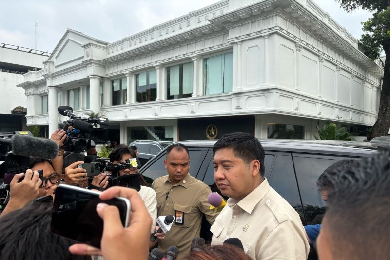 Maruarar Sirait Nilai Penahanan Hasto Kristiyanto Bagian dari Proses Hukum