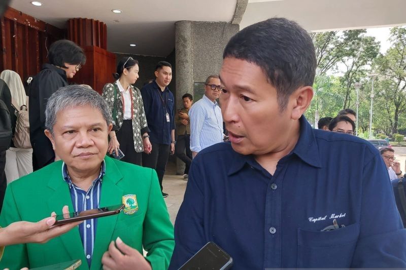 OJK Dorong Generasi Muda Kembangkan Pasar Modal Indonesia