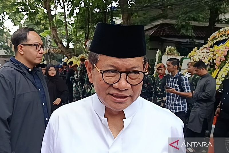 Pramono Anung Kenang Kebajikan Almarhum Komjen Pol. (Purn) Syafruddin