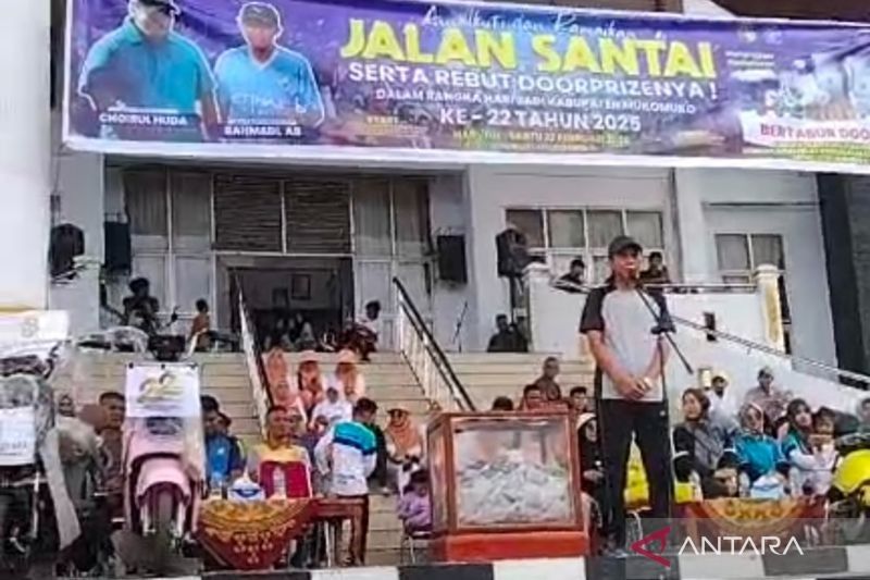 Ribuan Warga Mukomuko Ikuti Jalan Santai Meriahkan Hari Jadi ke-22