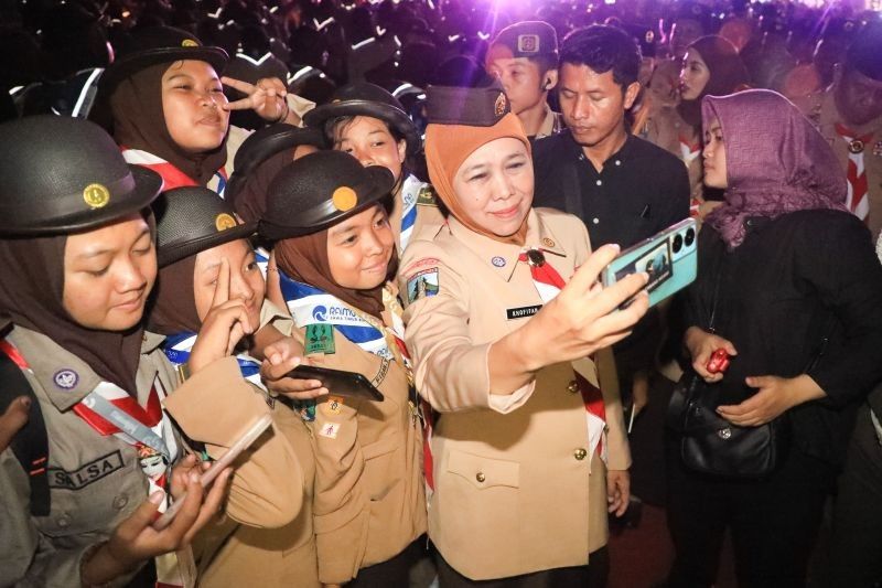 Gubernur Khofifah Ajak Pramuka Jatim Lebih Adaptif dan Kontributif di Era Digital