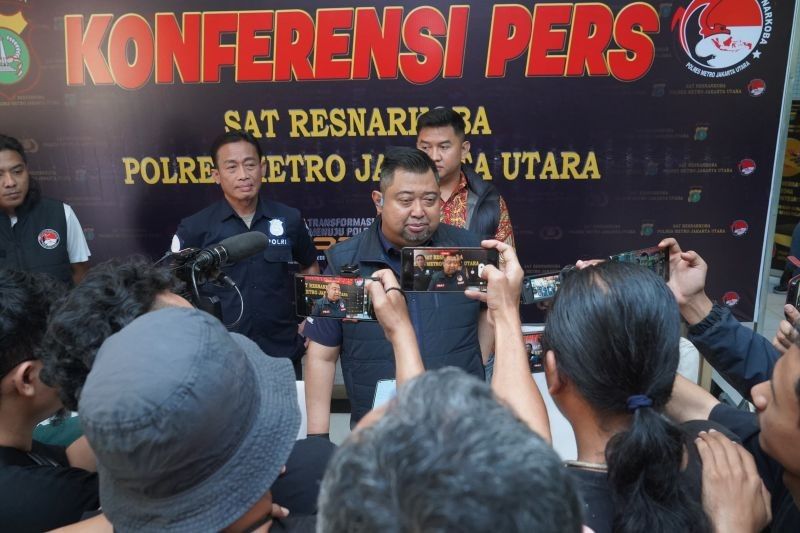 Polres Jakut Ringkus Dua Bandar Narkoba, Sitaan Sabu Mencapai 1,7 Kg!