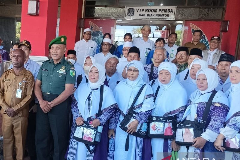 66 Calon Jamaah Haji Biak Lunasi Bipih 2025