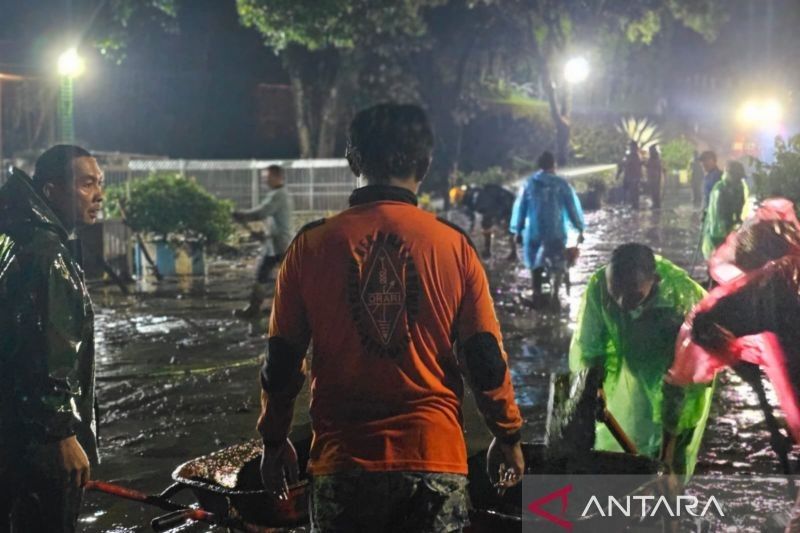 Banjir di Jalur Wisata Selecta Kota Batu, Tidak Ada Korban Jiwa